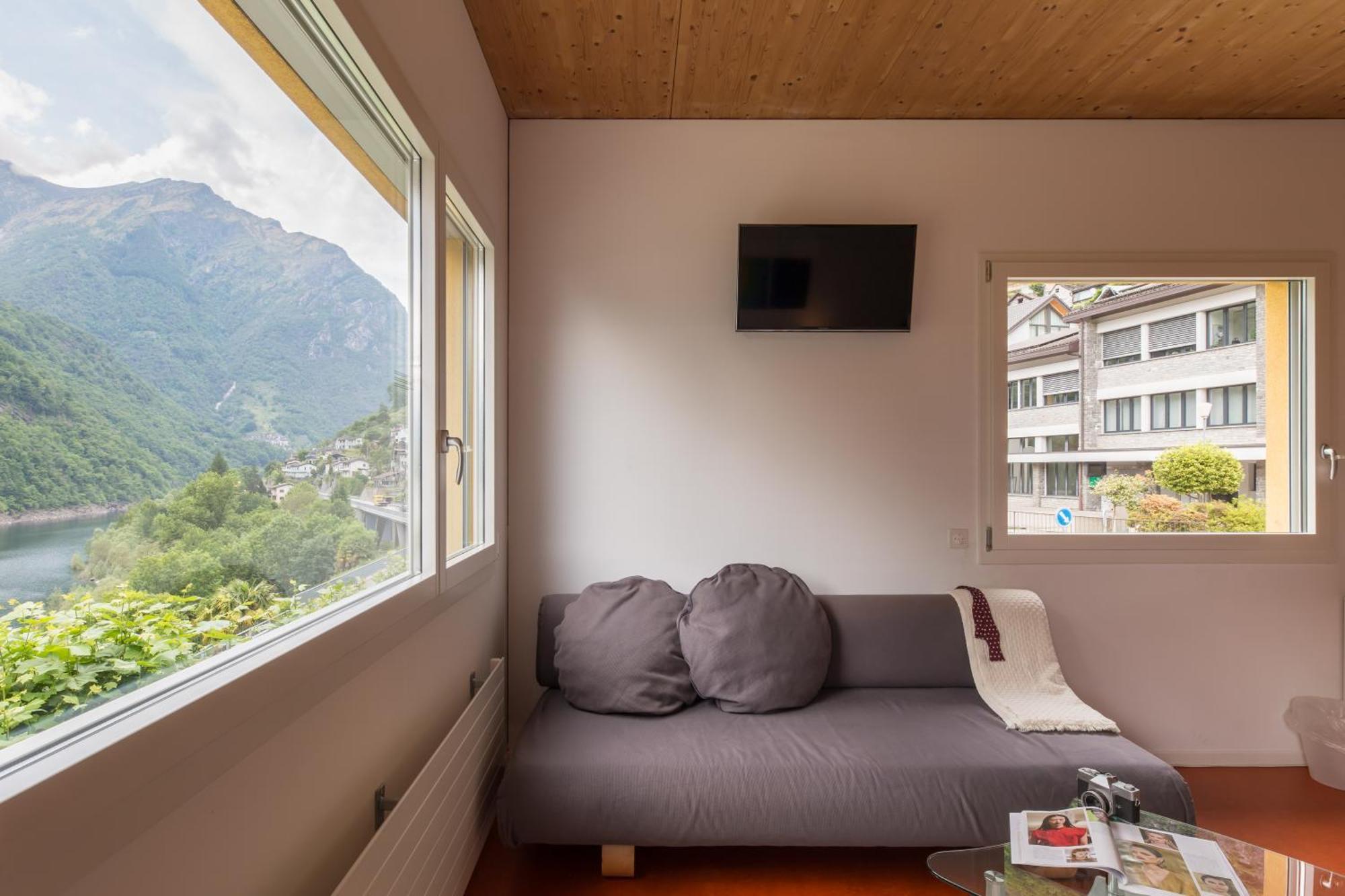 Hotel Pizzo Vogorno Esterno foto